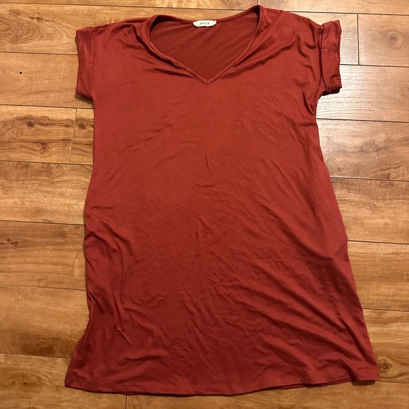entro Dresses & Skirts - Entro T-shirt dress